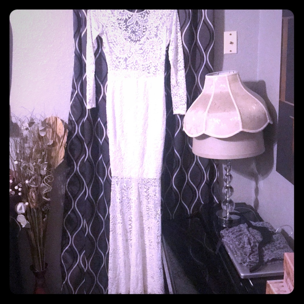 Long lace dress